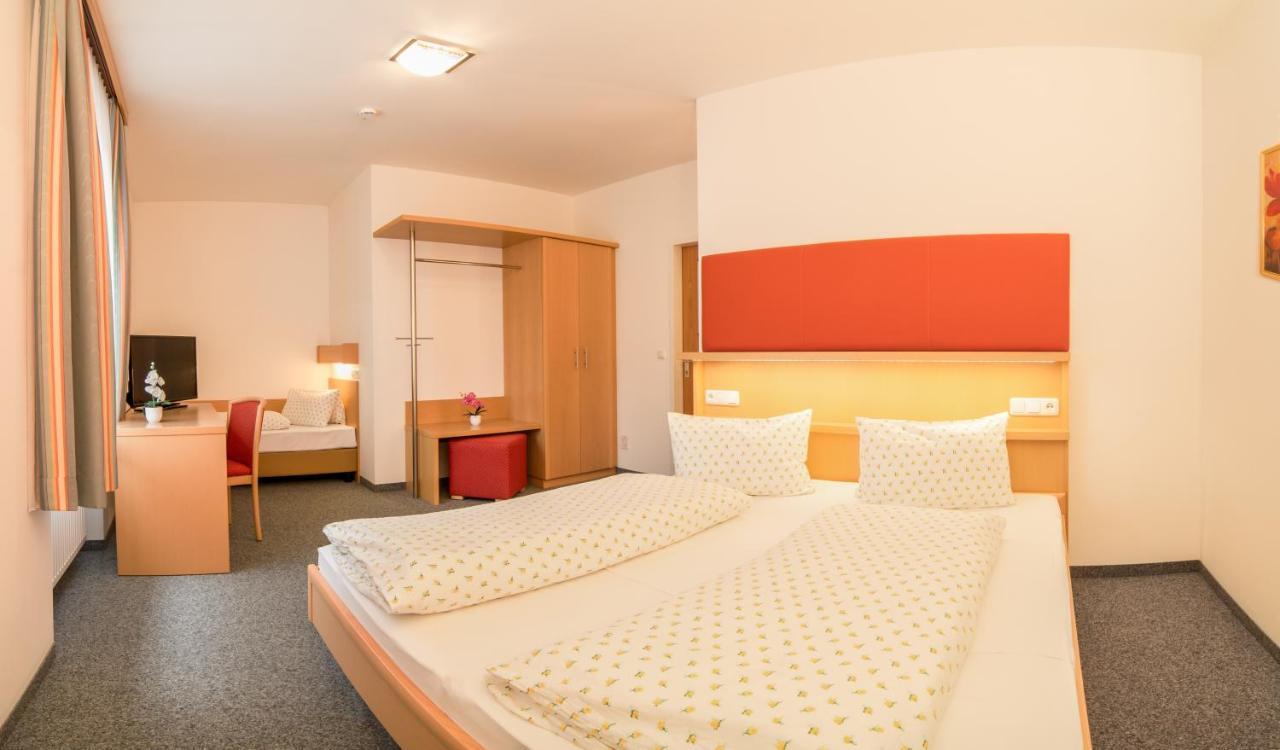 Hotel Gasthof Stefansbruecke Муттерс Экстерьер фото
